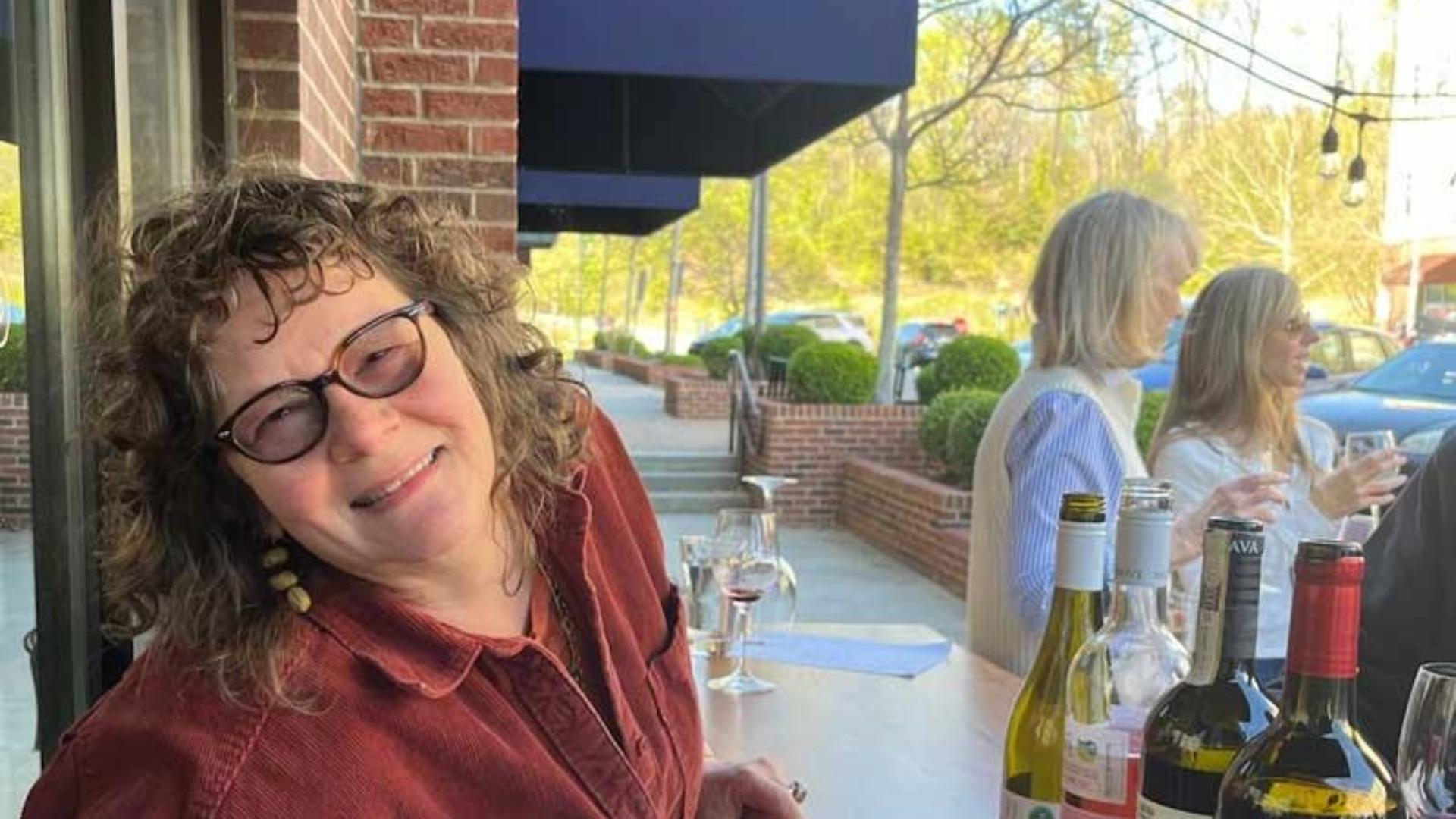 Outdoor Dining in Asheville at Quench! Wine Bistro in Reynolds Village